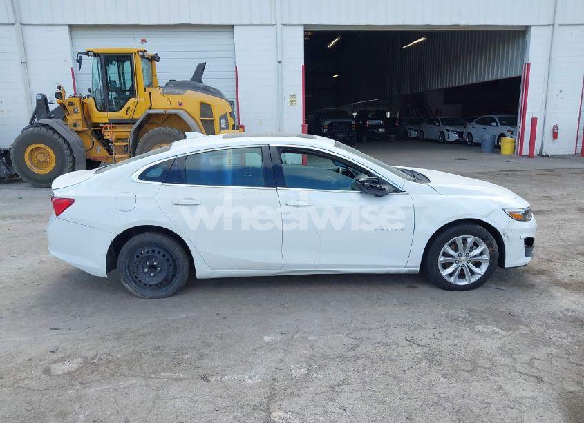 Photo 13 of 2024 Chevrolet Malibu FWD 1LT (VIN 1G1ZD5ST4RF105515)