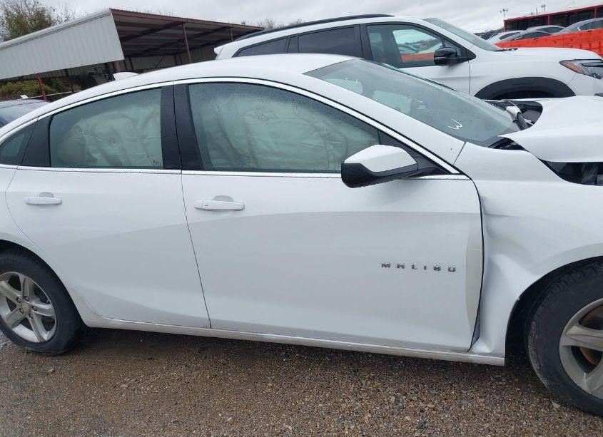 Photo 12 of 2024 Chevrolet Malibu FWD 1LT (VIN 1G1ZD5ST4RF108253)