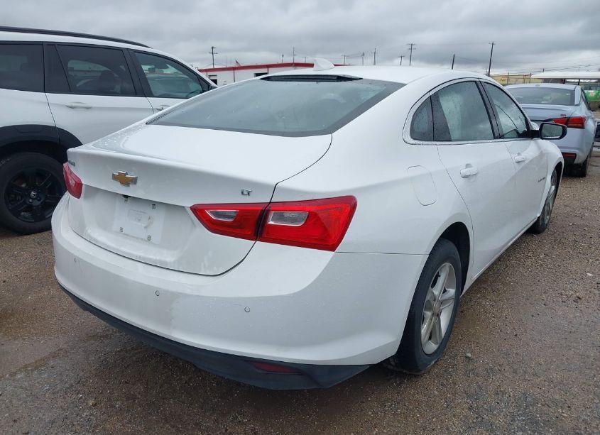 Photo 4 of 2024 Chevrolet Malibu FWD 1LT (VIN 1G1ZD5ST4RF108253)
