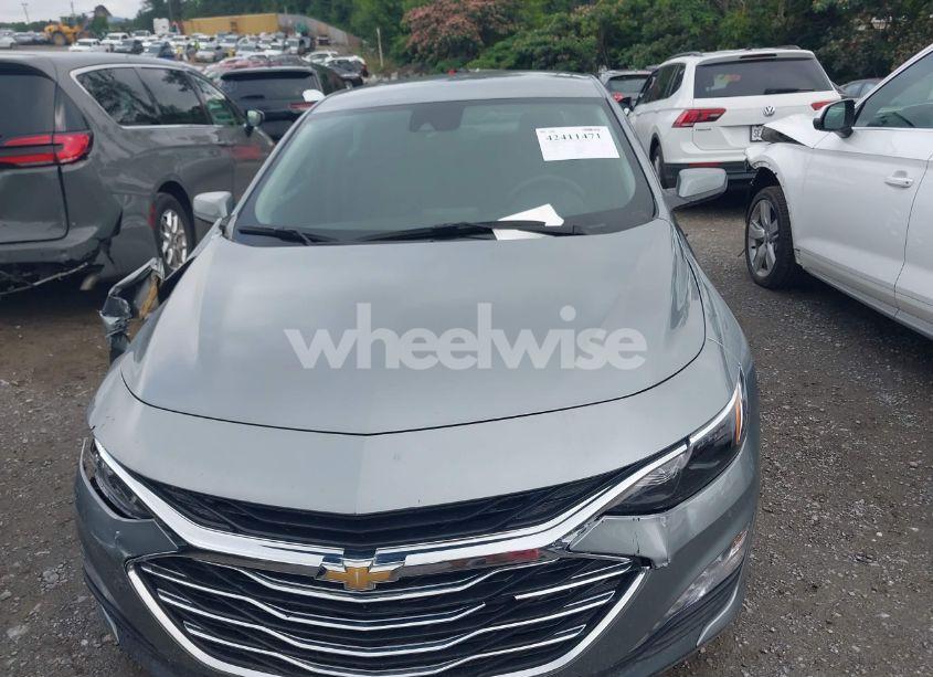 Photo 12 of 2024 Chevrolet Malibu LT (VIN 1G1ZD5ST4RF111783)