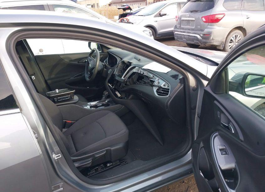 Photo 5 of 2024 Chevrolet Malibu FWD 1LT (VIN 1G1ZD5ST4RF115235)