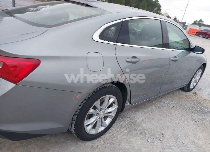 Photo 6 of 2024 Chevrolet Malibu FWD 1LT (VIN 1G1ZD5ST4RF125330)