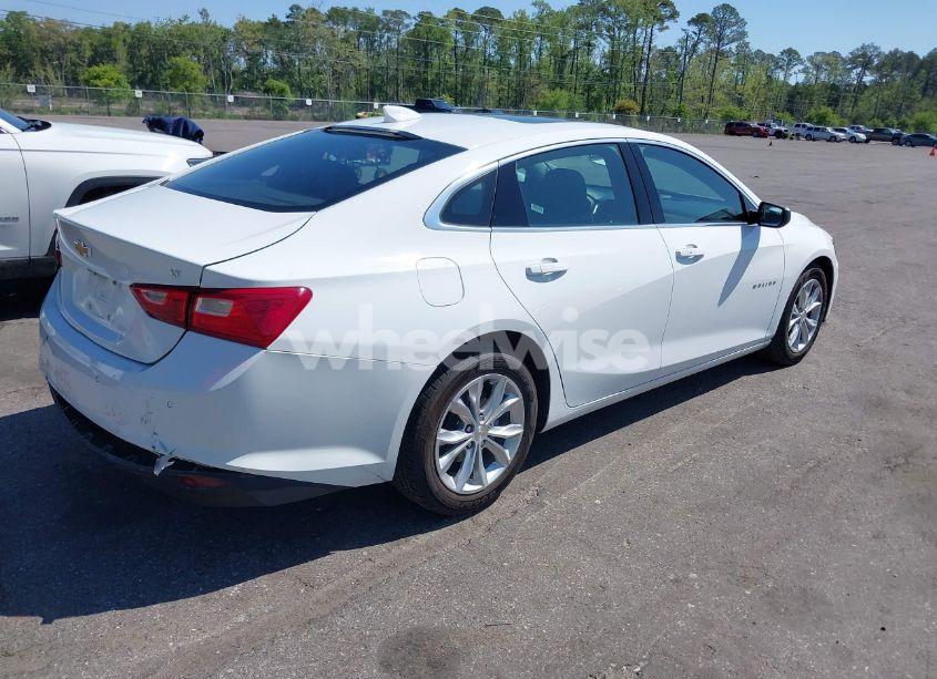 Photo 4 of 2024 Chevrolet Malibu FWD 1LT (VIN 1G1ZD5ST4RF148641)