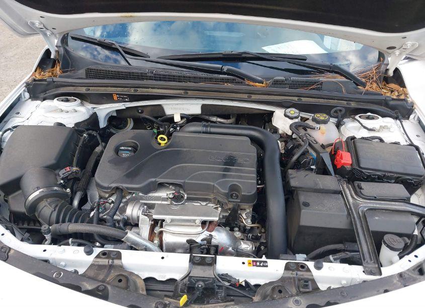 Photo 10 of 2024 Chevrolet Malibu FWD 1LT (VIN 1G1ZD5ST4RF151796)