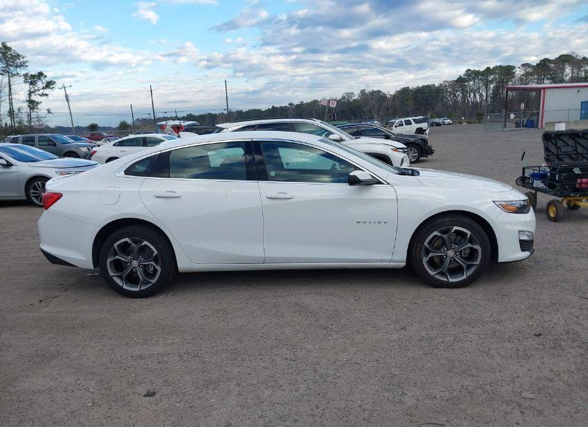 Photo 13 of 2024 Chevrolet Malibu FWD 1LT (VIN 1G1ZD5ST4RF151796)