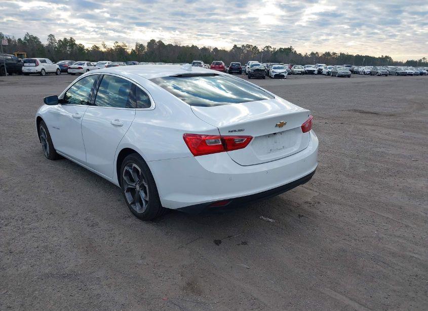 Photo 3 of 2024 Chevrolet Malibu FWD 1LT (VIN 1G1ZD5ST4RF151796)