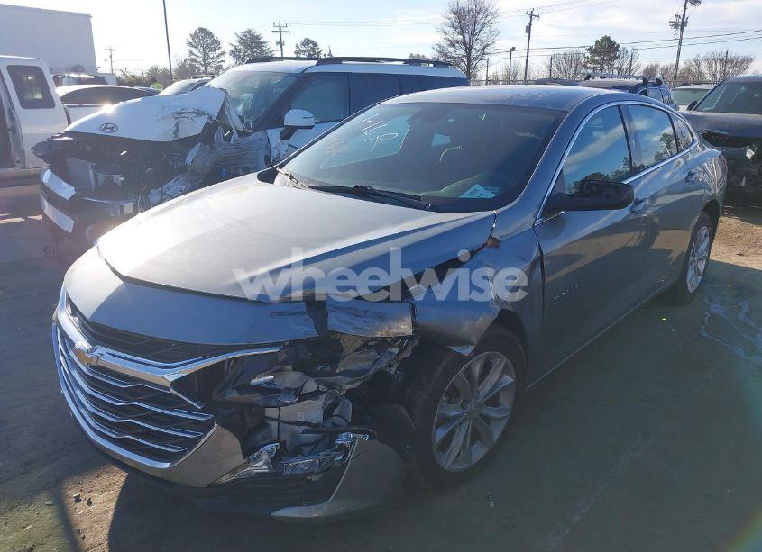 Photo 2 of 2024 Chevrolet Malibu FWD 1LT (VIN 1G1ZD5ST4RF207493)