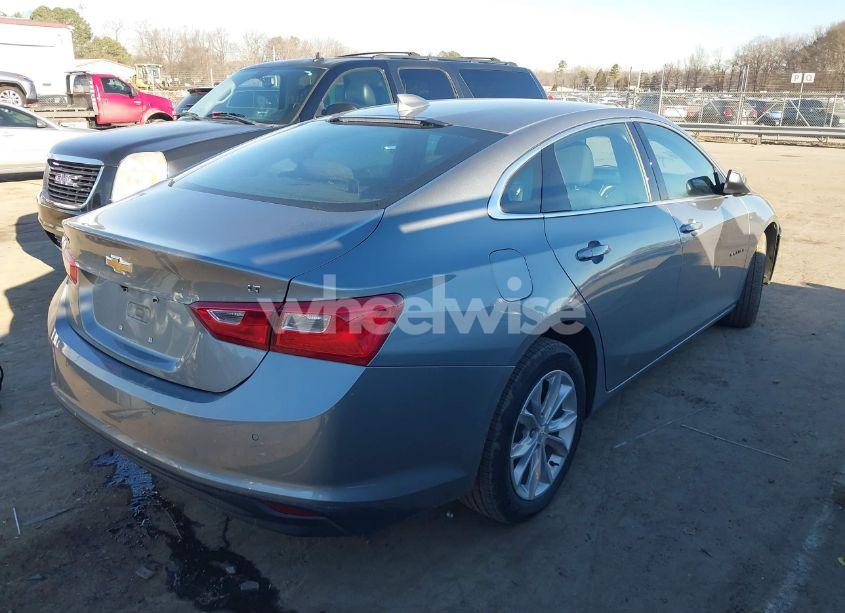 Photo 4 of 2024 Chevrolet Malibu FWD 1LT (VIN 1G1ZD5ST4RF207493)