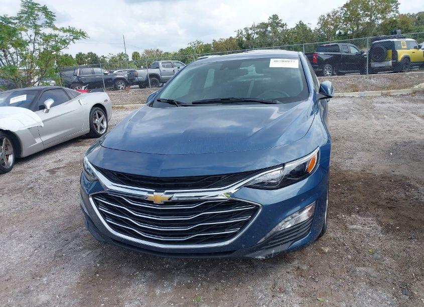 Photo 12 of 2024 Chevrolet Malibu FWD 1LT (VIN 1G1ZD5ST4RF243331)