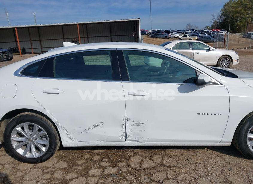 Photo 13 of 2025 Chevrolet Malibu LT (VIN 1G1ZD5ST4SF110963)