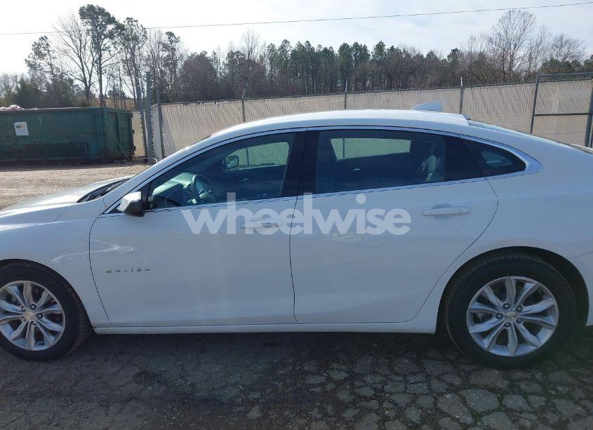 Photo 14 of 2025 Chevrolet Malibu LT (VIN 1G1ZD5ST4SF110963)