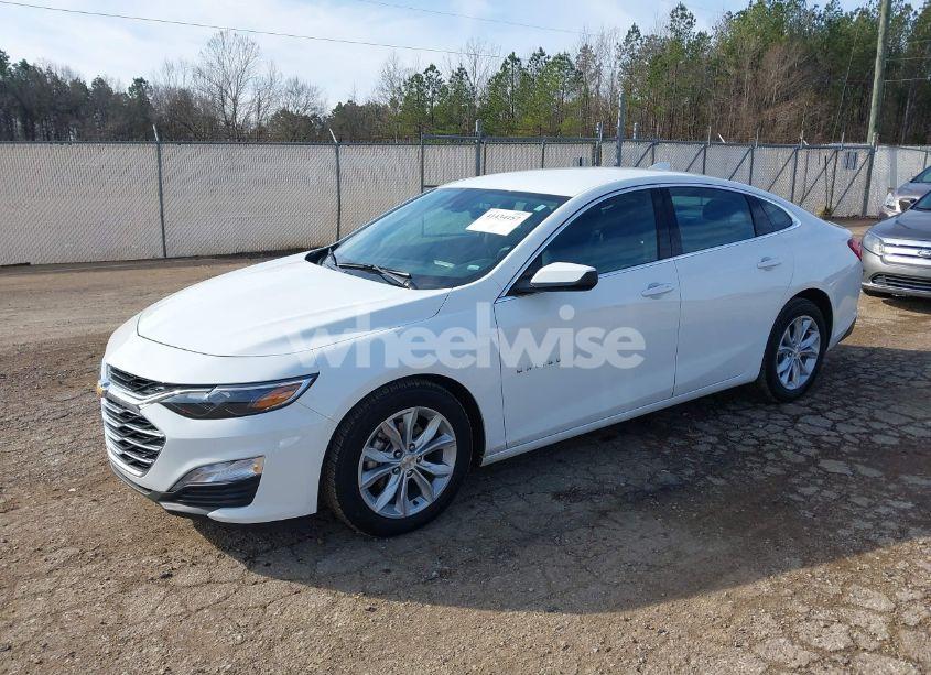 Photo 2 of 2025 Chevrolet Malibu LT (VIN 1G1ZD5ST4SF110963)