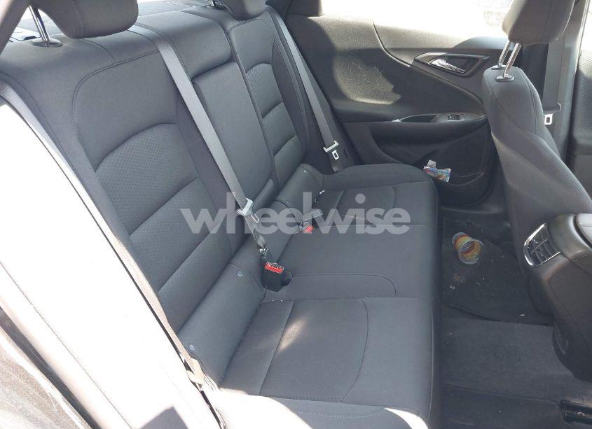 Photo 8 of 2025 Chevrolet Malibu FWD 1LT (VIN 1G1ZD5ST4SF127830)