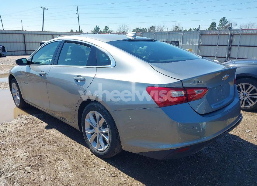 Photo 3 of 2025 Chevrolet Malibu FWD 1LT (VIN 1G1ZD5ST4SF138603)
