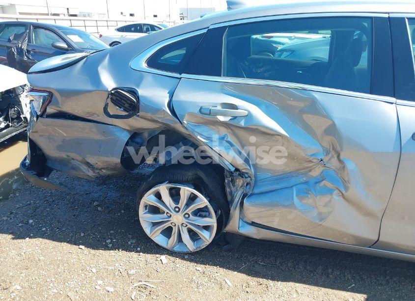 Photo 6 of 2025 Chevrolet Malibu FWD 1LT (VIN 1G1ZD5ST4SF138603)