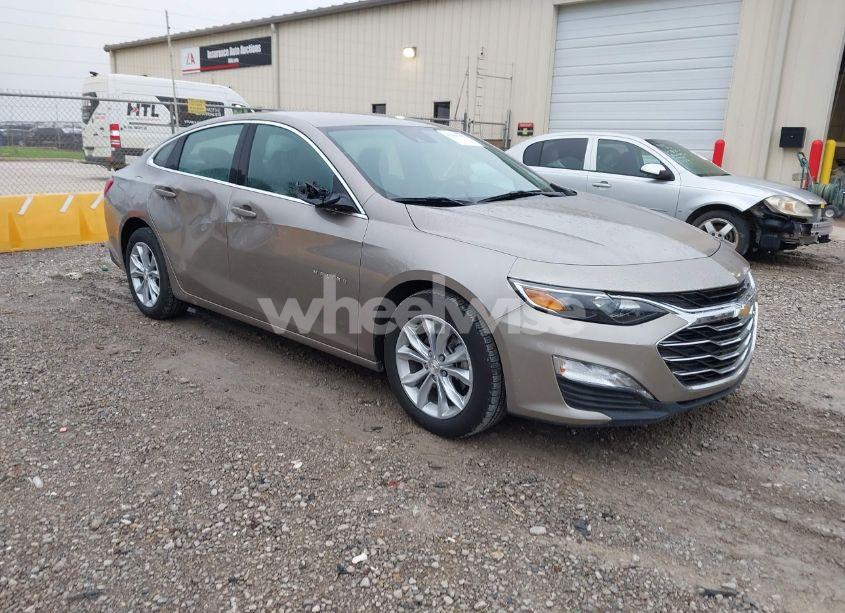 2025 Chevrolet Malibu FWD 1LT (VIN 1G1ZD5ST4SF150931) main photo