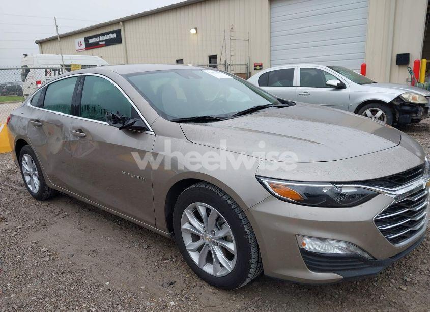 Photo 6 of 2025 Chevrolet Malibu FWD 1LT (VIN 1G1ZD5ST4SF150931)