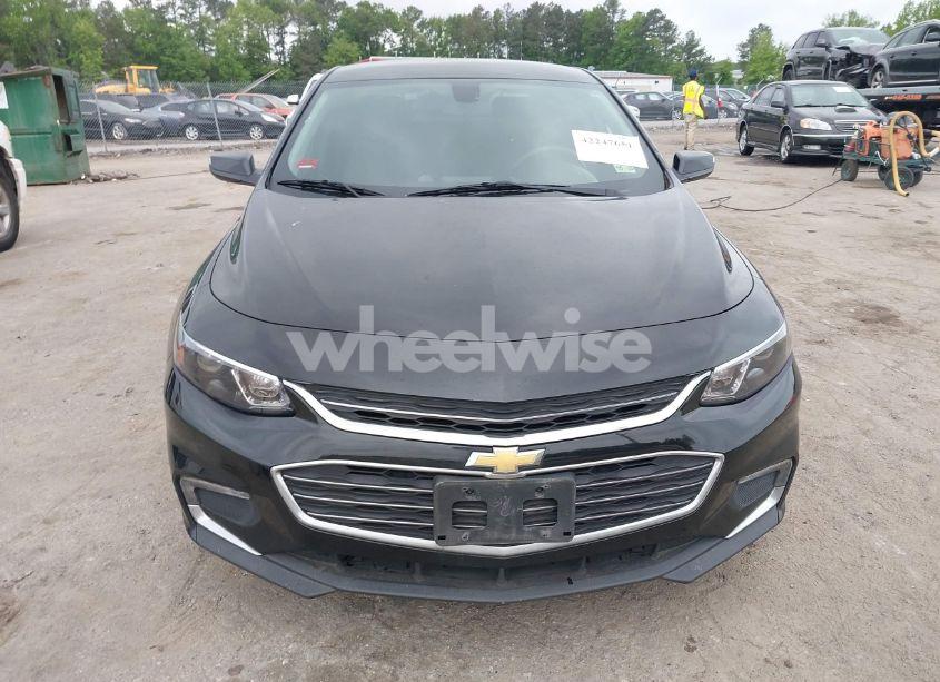 Photo 12 of 2018 Chevrolet Malibu LT (VIN 1G1ZD5ST5JF104698)