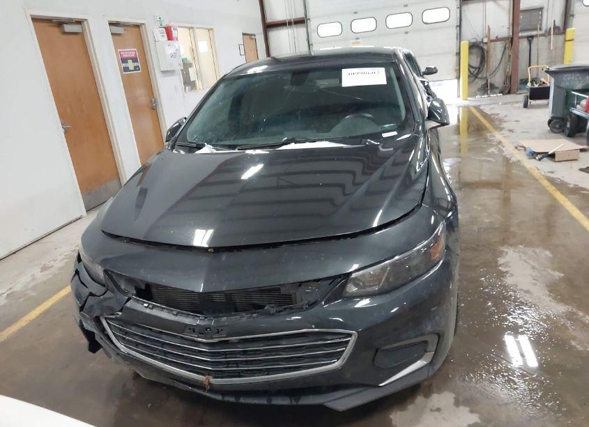 Photo 12 of 2018 Chevrolet Malibu LT (VIN 1G1ZD5ST5JF105754)