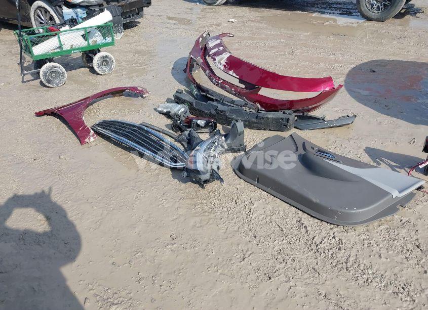 Photo 12 of 2018 Chevrolet Malibu LT (VIN 1G1ZD5ST5JF105978)