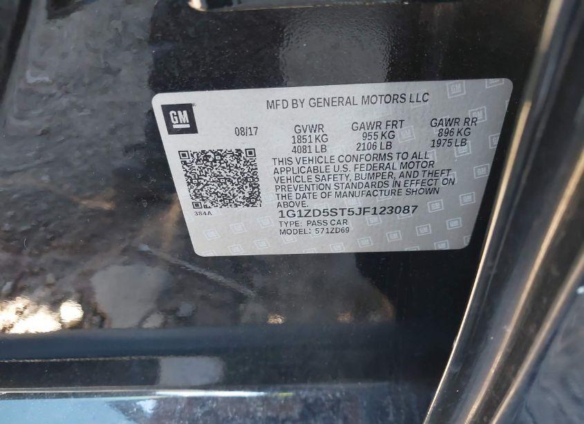 Photo 9 of 2018 Chevrolet Malibu LT (VIN 1G1ZD5ST5JF123087)