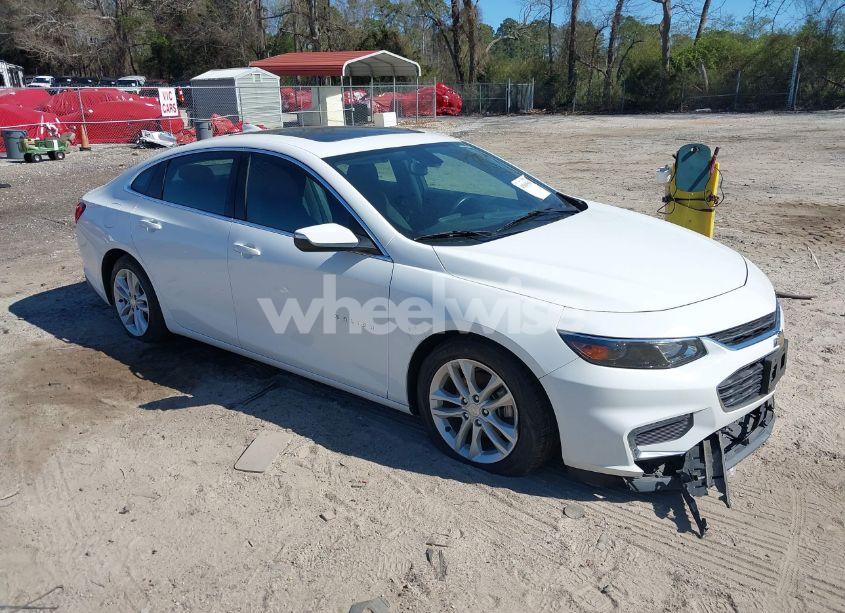 2018 Chevrolet Malibu LT (VIN 1G1ZD5ST5JF125017) main photo