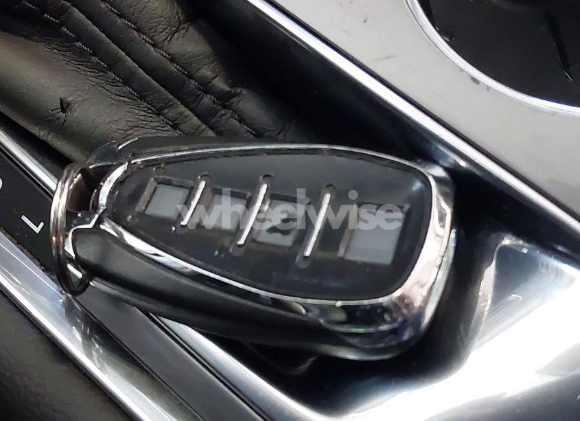 Photo 11 of 2018 Chevrolet Malibu LT (VIN 1G1ZD5ST5JF128841)