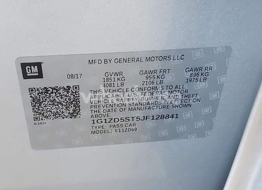 Photo 9 of 2018 Chevrolet Malibu LT (VIN 1G1ZD5ST5JF128841)