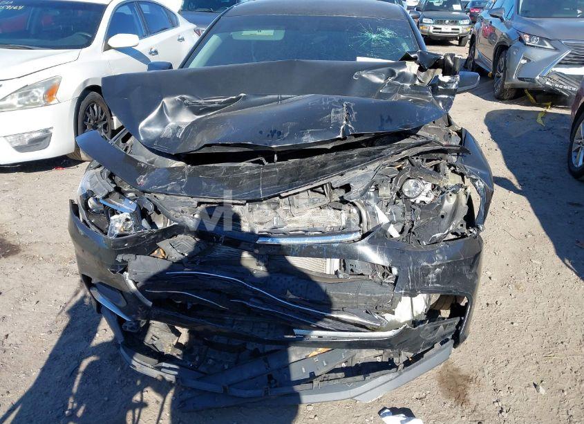 Photo 6 of 2018 Chevrolet Malibu LT (VIN 1G1ZD5ST5JF142657)