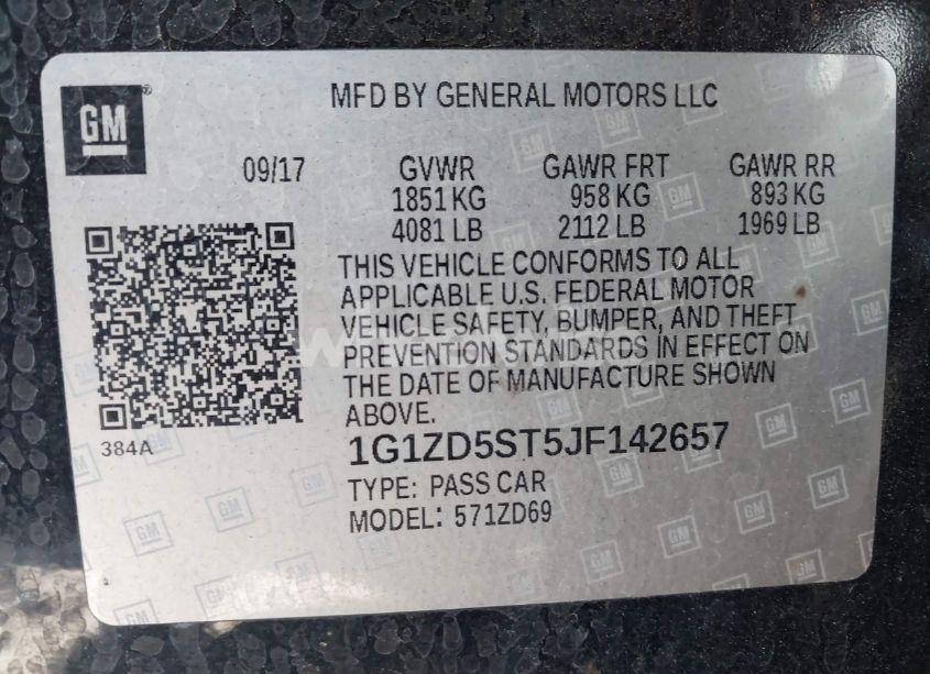 Photo 9 of 2018 Chevrolet Malibu LT (VIN 1G1ZD5ST5JF142657)