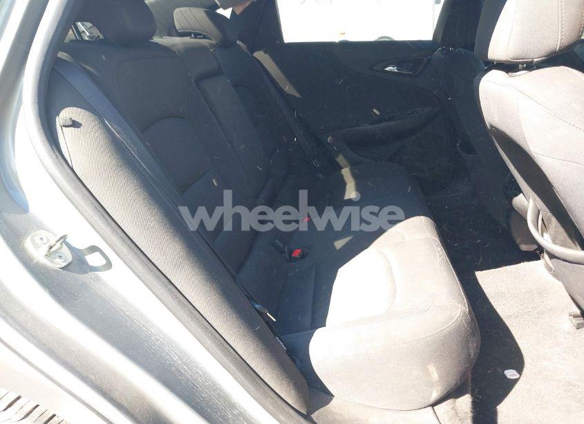 Photo 8 of 2018 Chevrolet Malibu LT (VIN 1G1ZD5ST5JF146885)