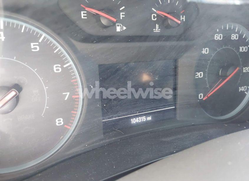 Photo 7 of 2018 Chevrolet Malibu LT (VIN 1G1ZD5ST5JF148300)