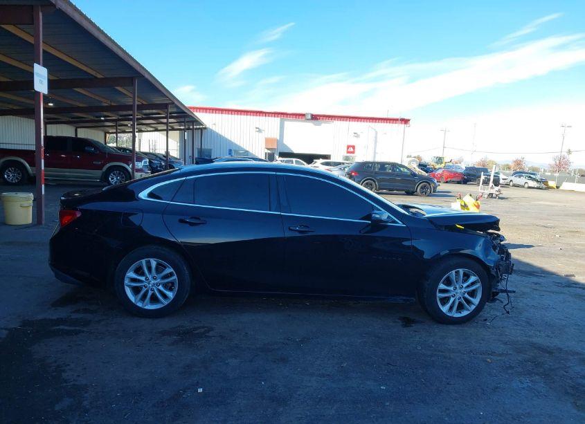 Photo 12 of 2018 Chevrolet Malibu LT (VIN 1G1ZD5ST5JF178185)