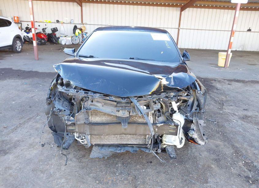 Photo 6 of 2018 Chevrolet Malibu LT (VIN 1G1ZD5ST5JF178185)