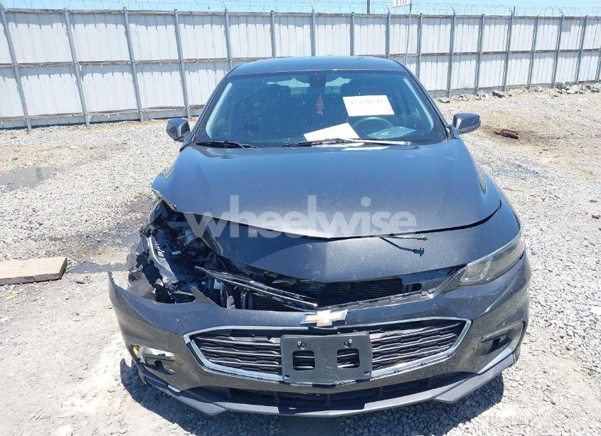 Photo 11 of 2018 Chevrolet Malibu LT (VIN 1G1ZD5ST5JF179045)