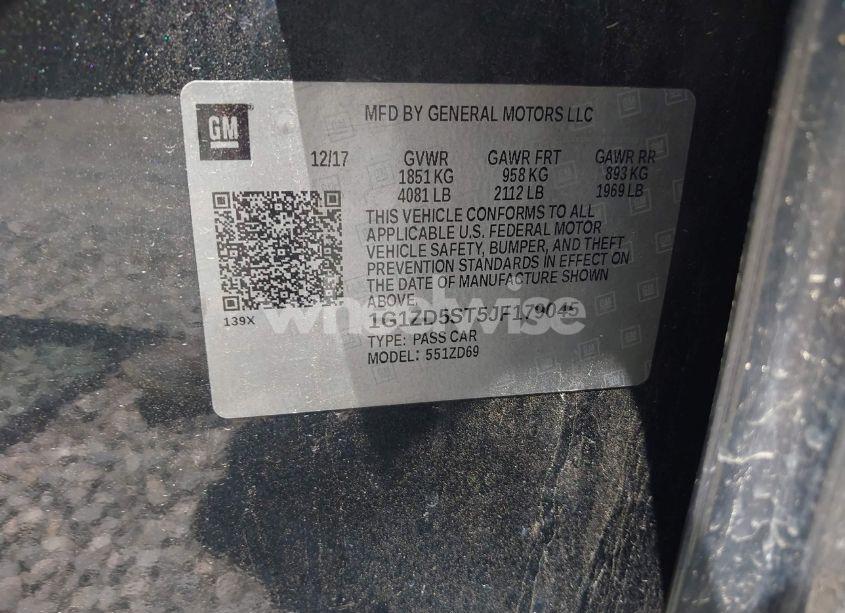 Photo 9 of 2018 Chevrolet Malibu LT (VIN 1G1ZD5ST5JF179045)