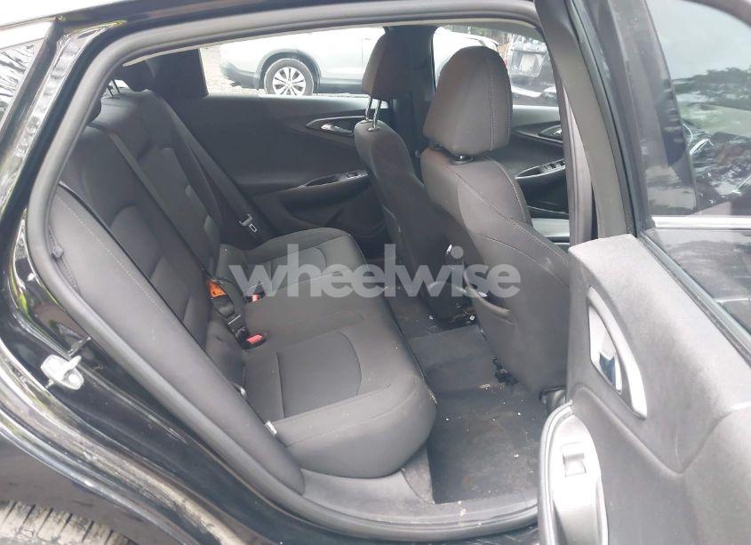 Photo 8 of 2018 Chevrolet Malibu LT (VIN 1G1ZD5ST5JF220015)