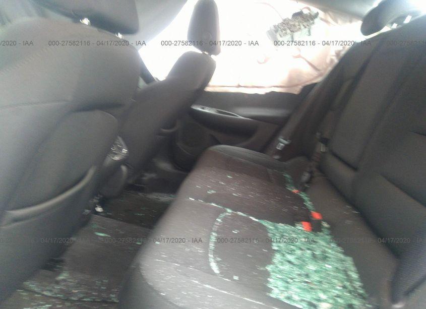 Photo 8 of 2018 Chevrolet Malibu LT (VIN 1G1ZD5ST5JF232018)