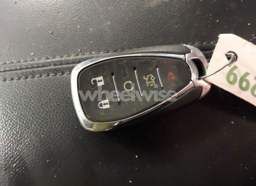 Photo 11 of 2018 Chevrolet Malibu LT (VIN 1G1ZD5ST5JF238479)