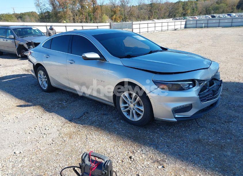 2018 Chevrolet Malibu LT (VIN 1G1ZD5ST5JF249563) main photo