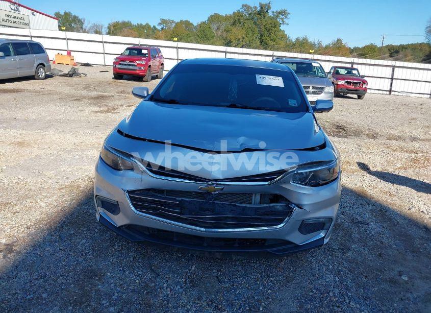 Photo 13 of 2018 Chevrolet Malibu LT (VIN 1G1ZD5ST5JF249563)