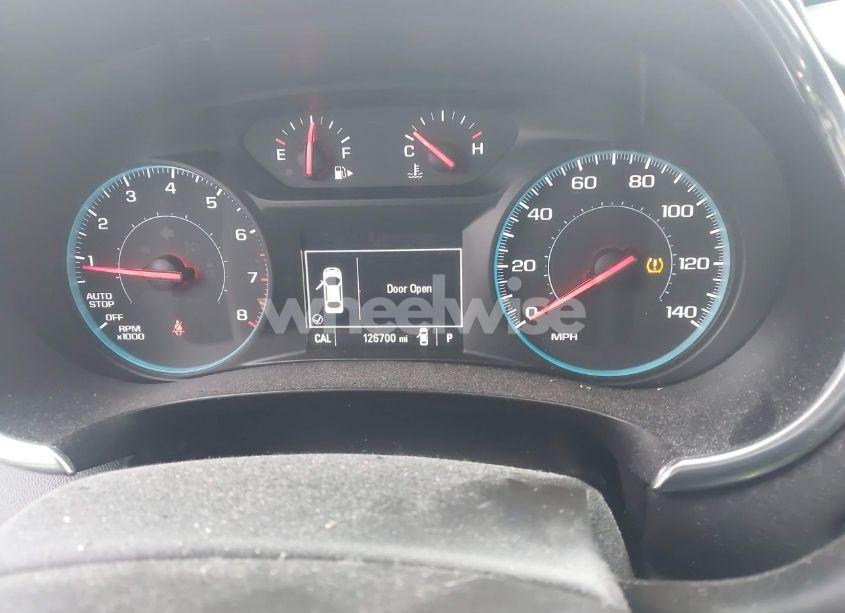 Photo 7 of 2018 Chevrolet Malibu LT (VIN 1G1ZD5ST5JF254732)