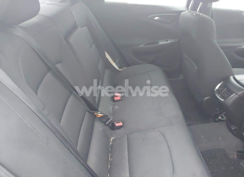 Photo 8 of 2018 Chevrolet Malibu LT (VIN 1G1ZD5ST5JF254732)