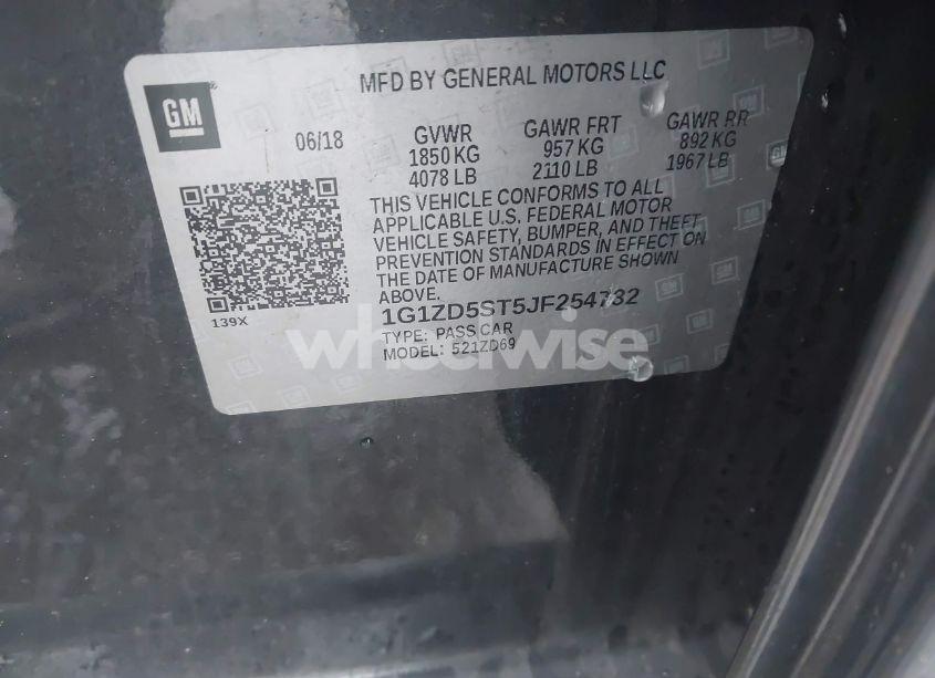 Photo 9 of 2018 Chevrolet Malibu LT (VIN 1G1ZD5ST5JF254732)