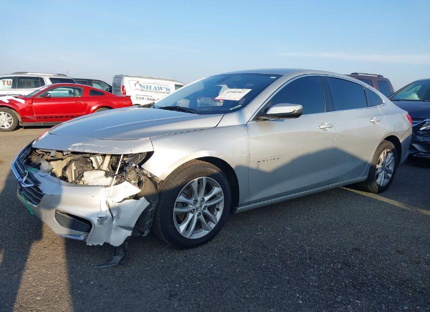 Photo 14 of 2018 Chevrolet Malibu LT (VIN 1G1ZD5ST5JF262877)