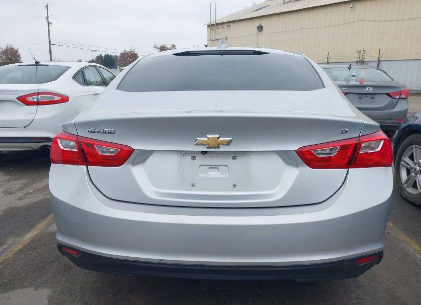 Photo 16 of 2018 Chevrolet Malibu LT (VIN 1G1ZD5ST5JF262877)