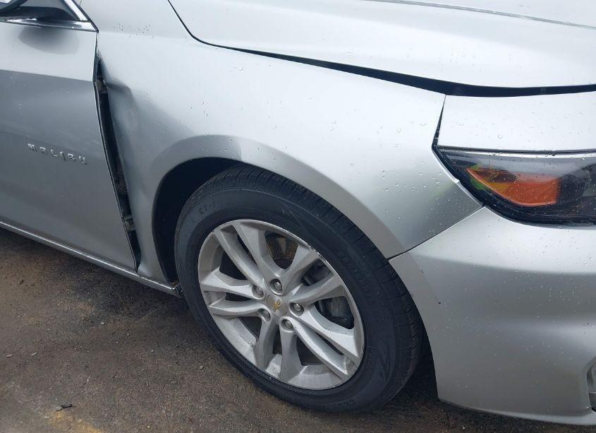 Photo 19 of 2018 Chevrolet Malibu LT (VIN 1G1ZD5ST5JF262877)