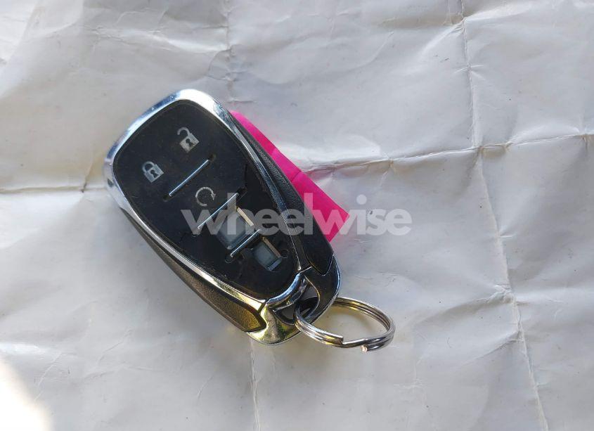 Photo 11 of 2018 Chevrolet Malibu LT (VIN 1G1ZD5ST5JF267044)