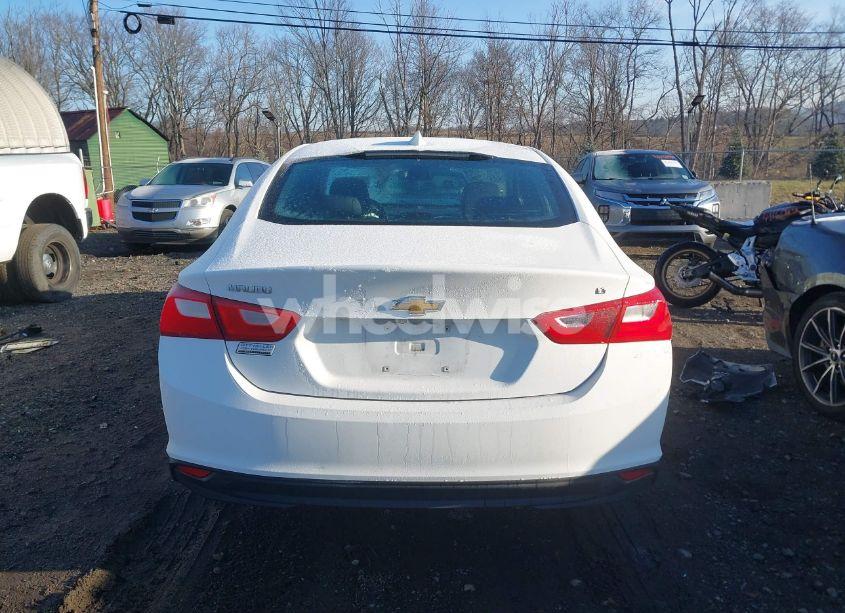 Photo 17 of 2018 Chevrolet Malibu LT (VIN 1G1ZD5ST5JF267044)
