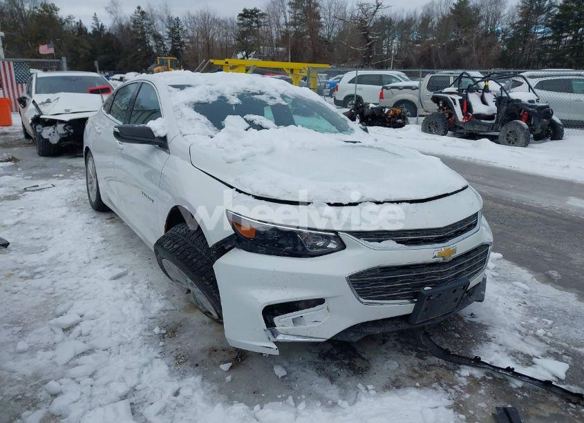 Photo 6 of 2018 Chevrolet Malibu LT (VIN 1G1ZD5ST5JF267531)